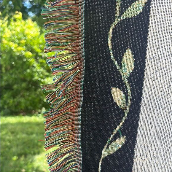 Tapestry Blanket with House and Sheep Design - Picture 4 of 7